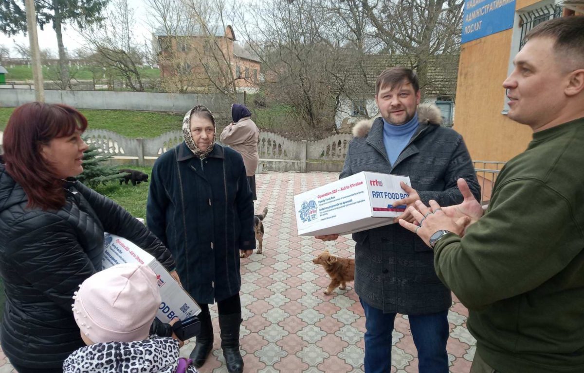 Residents of the Borsukiv community in the Ternopil Oblast received charitable assistance – family grocery boxes