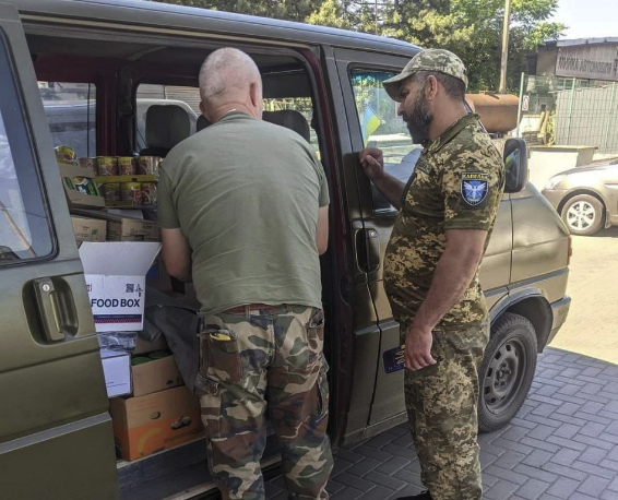 Aid to the military on the front lines